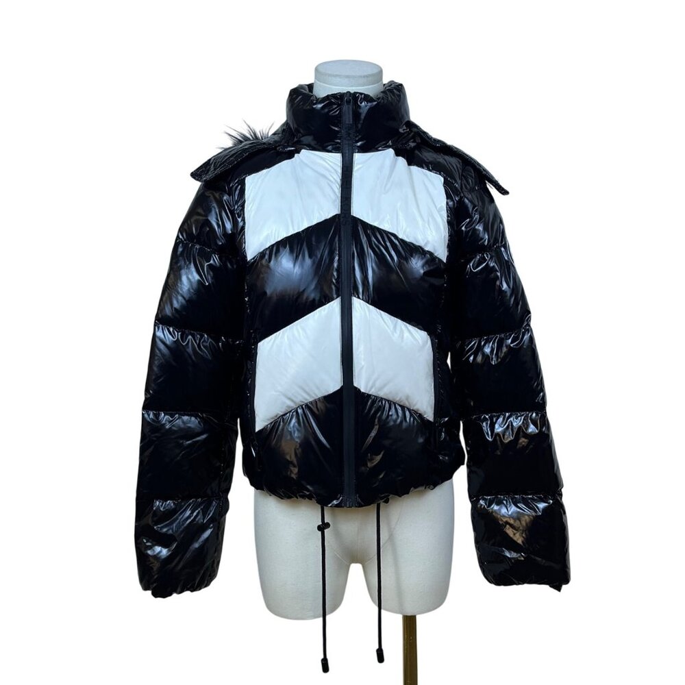 Michael Kors Womens Black & White Nylon Puffer Jacket Hooded Chevron Design XXS
